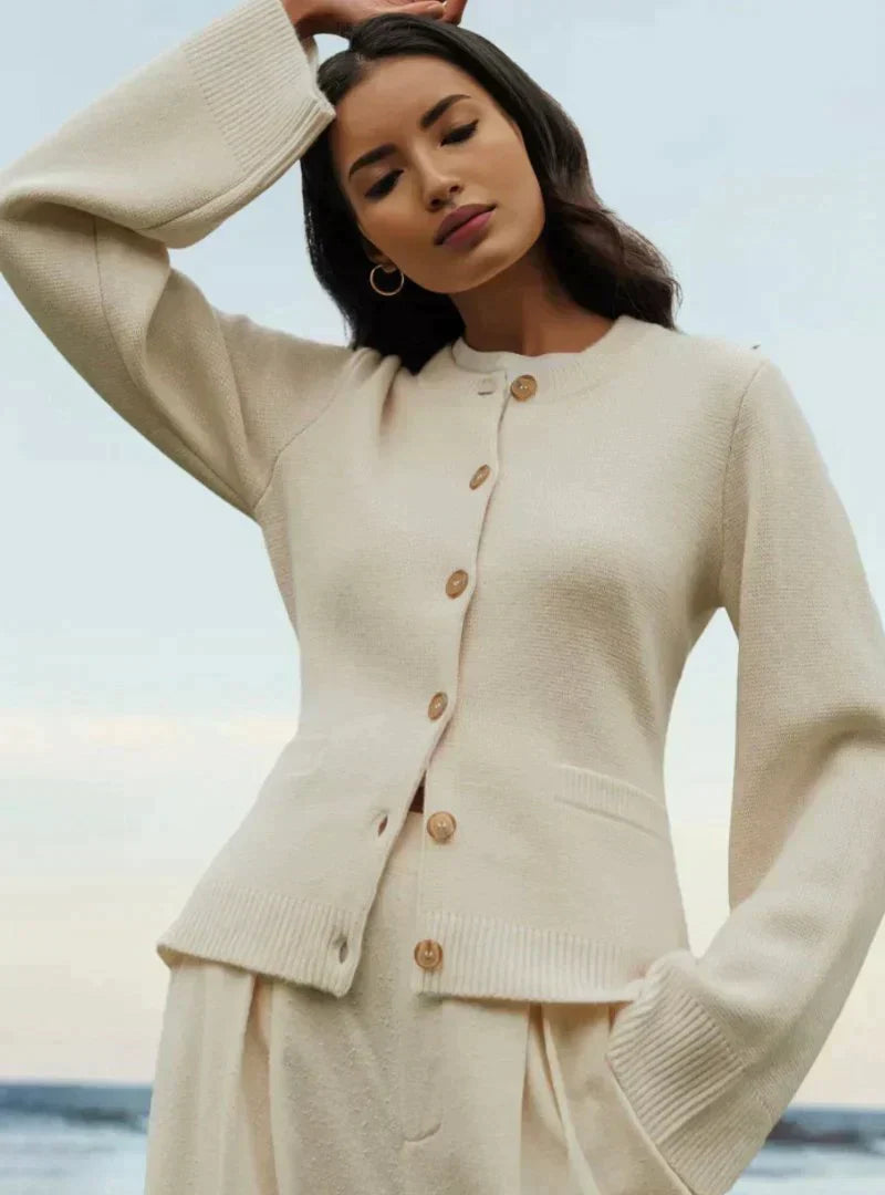 ModeGeist | Weicher Strickcardigan mit Knöpfen für Frauen