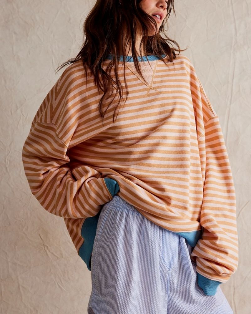 ModeGeist | Übergroßer Gestreifter Pullover