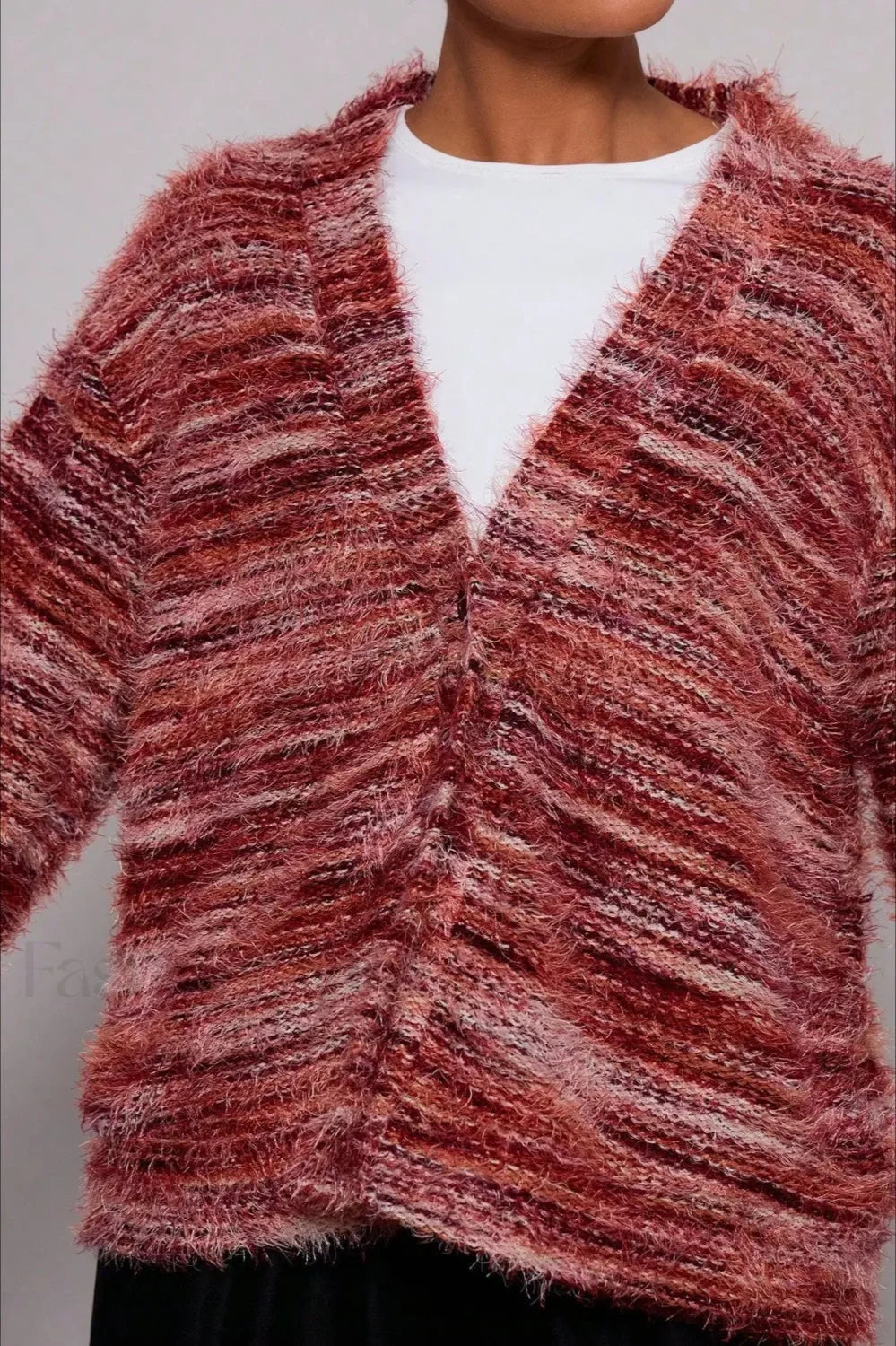 ModeGeist | Vintage Streifen Cardigan mit V-Ausschnitt