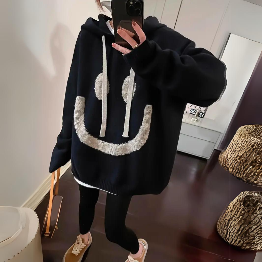 Kuscheliger Kapuzenpullover mit wärmender Wirkung - Smile