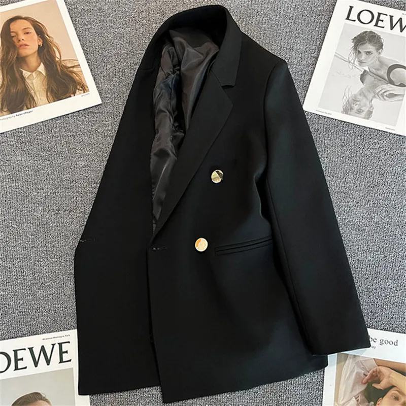 Damenblazer mit Knöpfen von Avelena