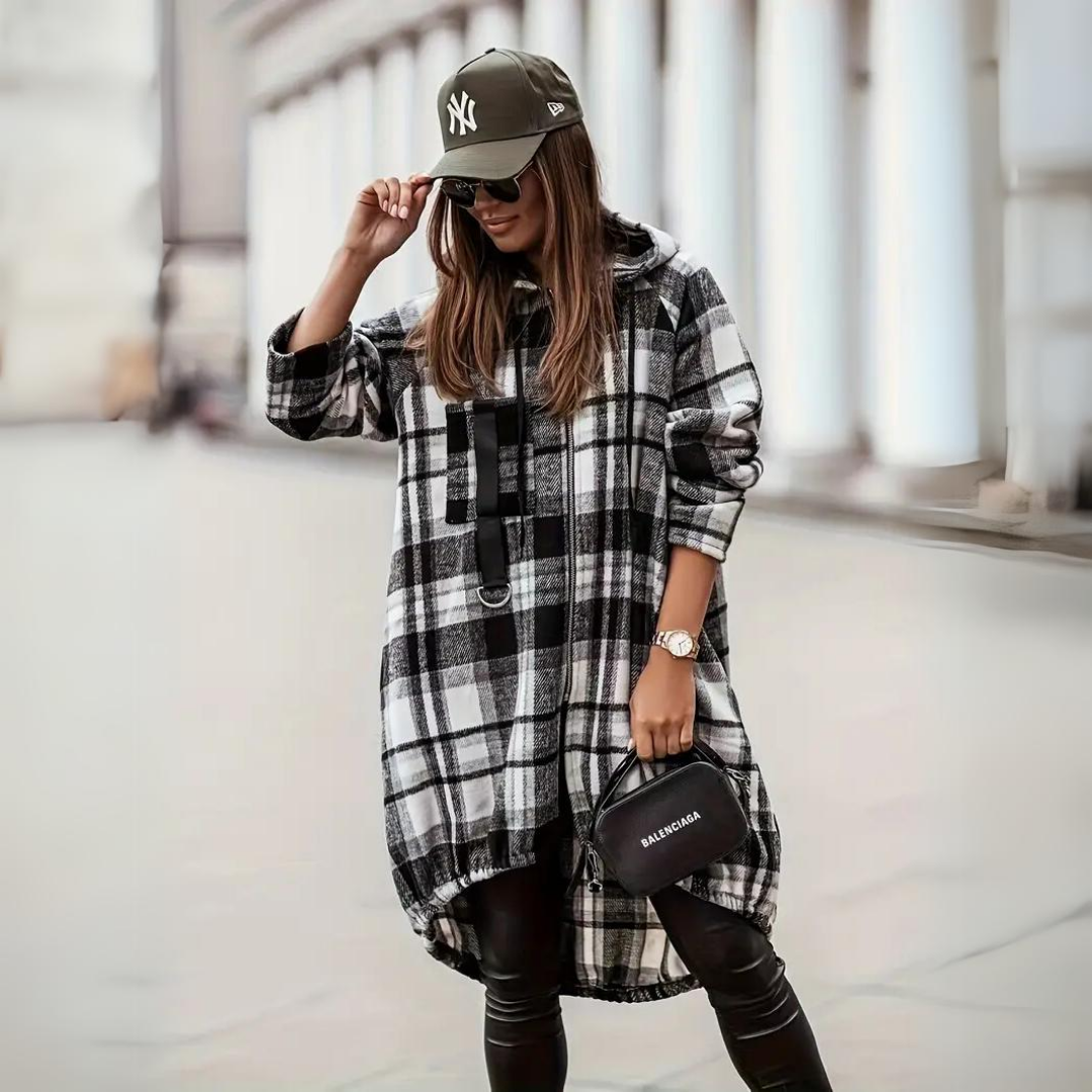 ModeGeist | Trendiger karierter Cardigan für Frauen
