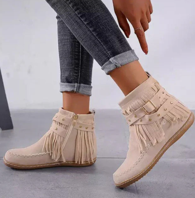 Vintage-Stiefel mit Fransen von Quastina – warm gefüttert