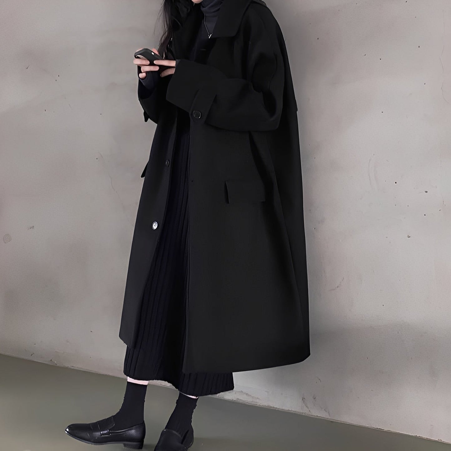 ModeGeist | Klassischer einreihiger Wollmantel für Damen