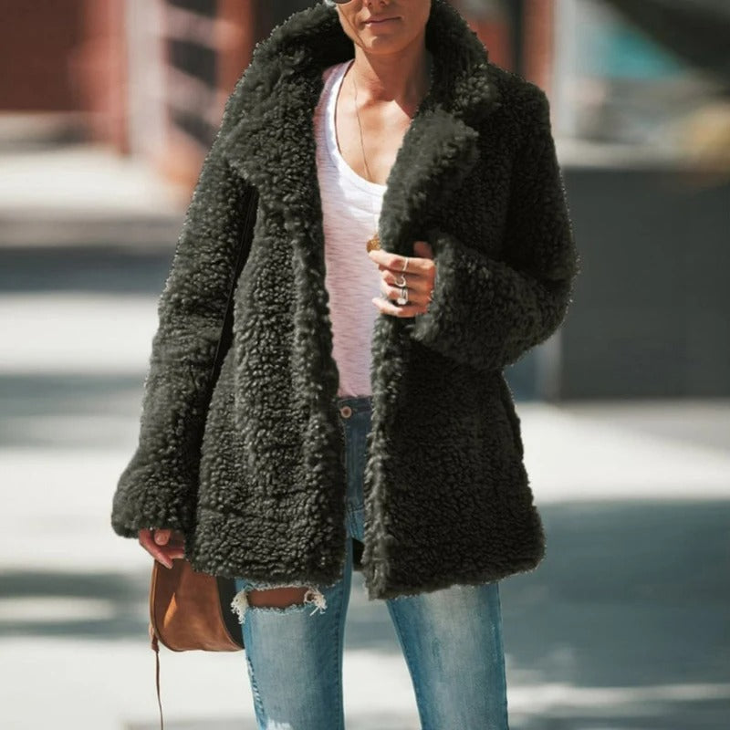 ModeGeist | Wintermode für Frauen mit modernem Schnitt ideal für kaltes Wetter