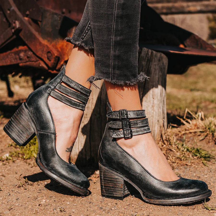 HENRIETTA - Vintage-Leder-Schuhe mit Absatz