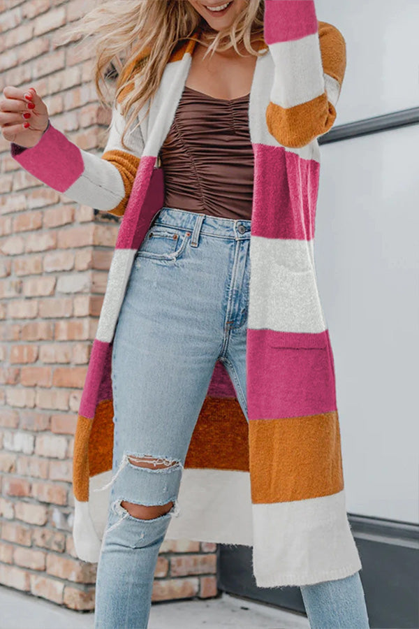 ModeGeist | Gestrickte Strickjacke mit offener Vorderseite und Farbblock