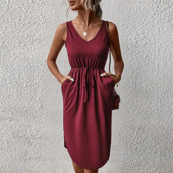 Kurzes, modisches Kleid mit Knopfleiste von Jana