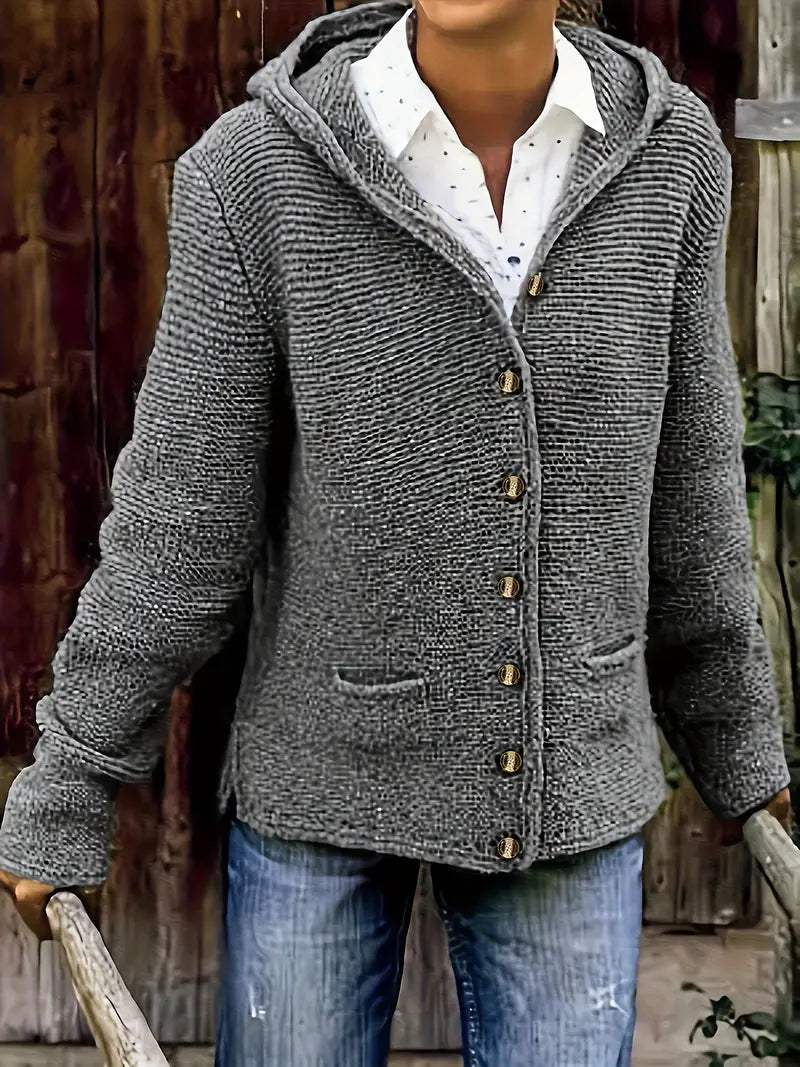 ModeGeist | Modische Strickjacke mit Knopfleiste