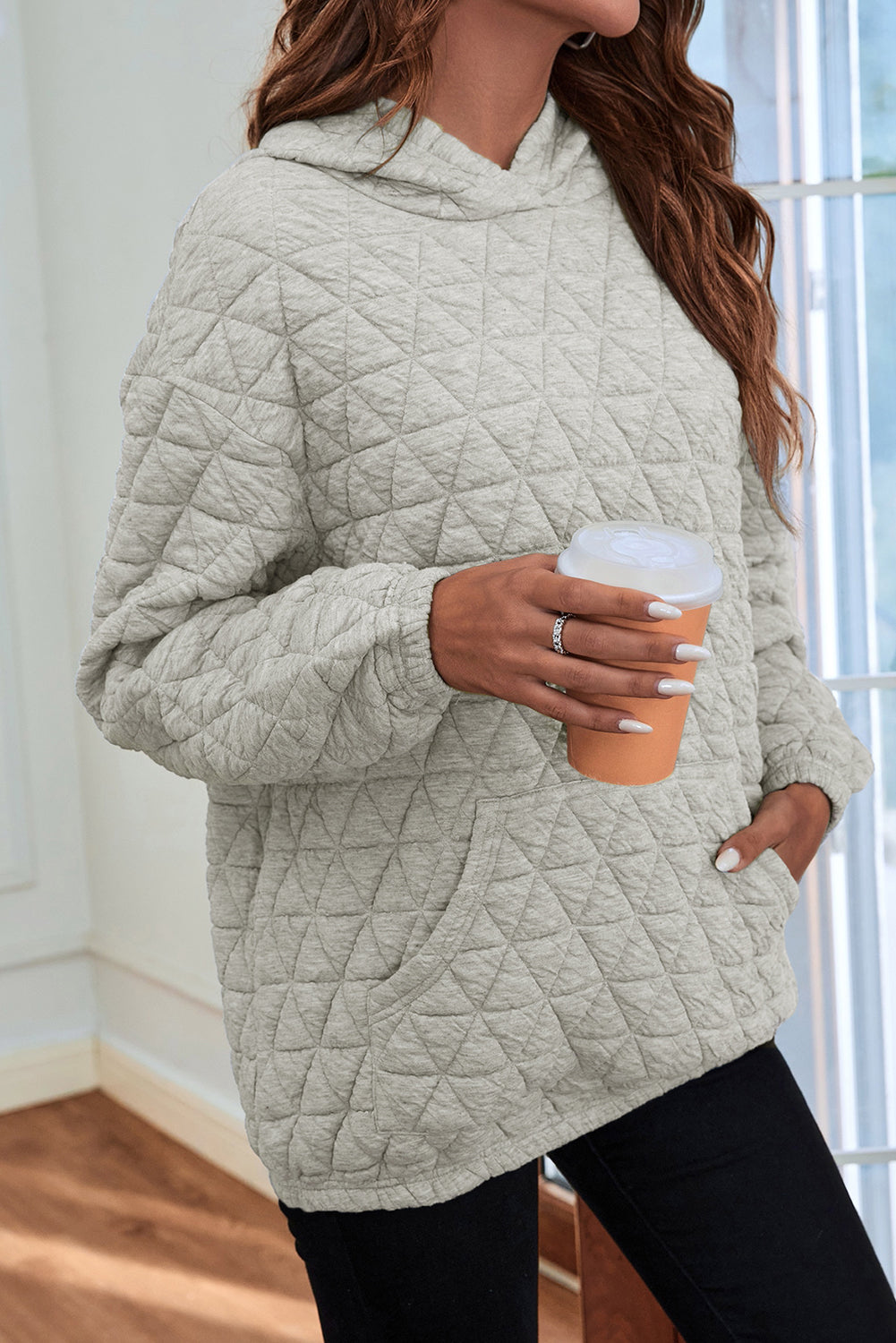 Moderner Kapuzenpullover von Fudus für einen eleganten Look