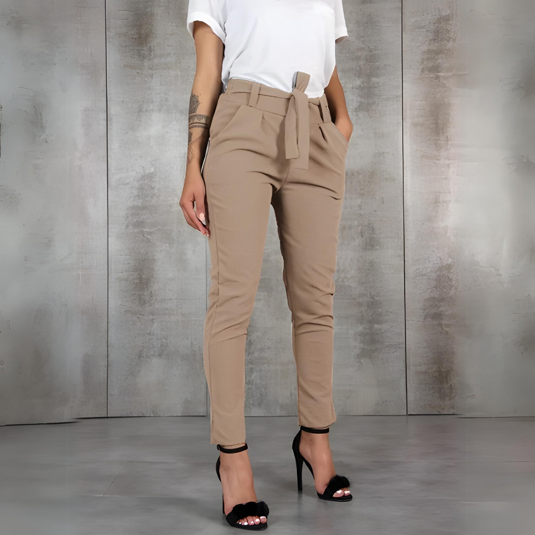 Isla: Elegante, schmale Hosen