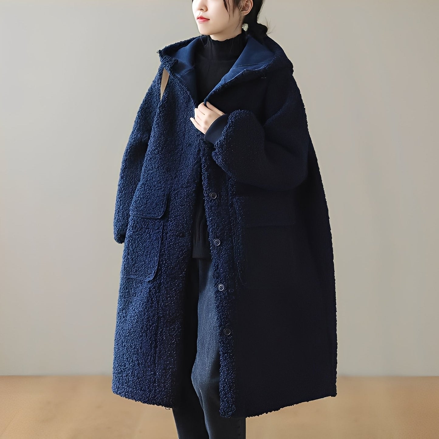 ModeGeist | Warmer Wollmantel mit Kapuze für Frauen