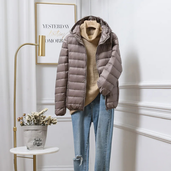 ModeGeist | Leichte Pufferjacke Kapuzen Reißverschluss Freizeitoberbekleidung