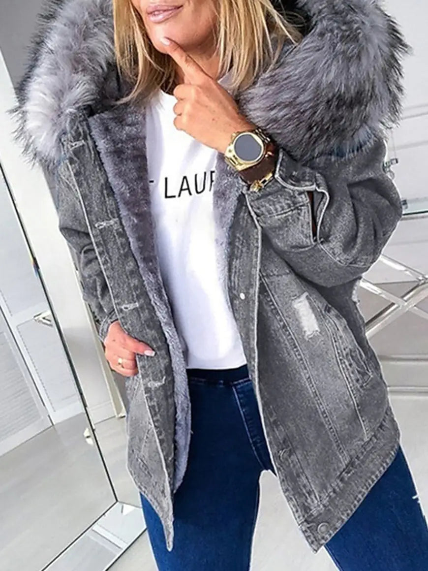 Damen-Jeansjacke von Kolseth mit stylischem Pelzkragen