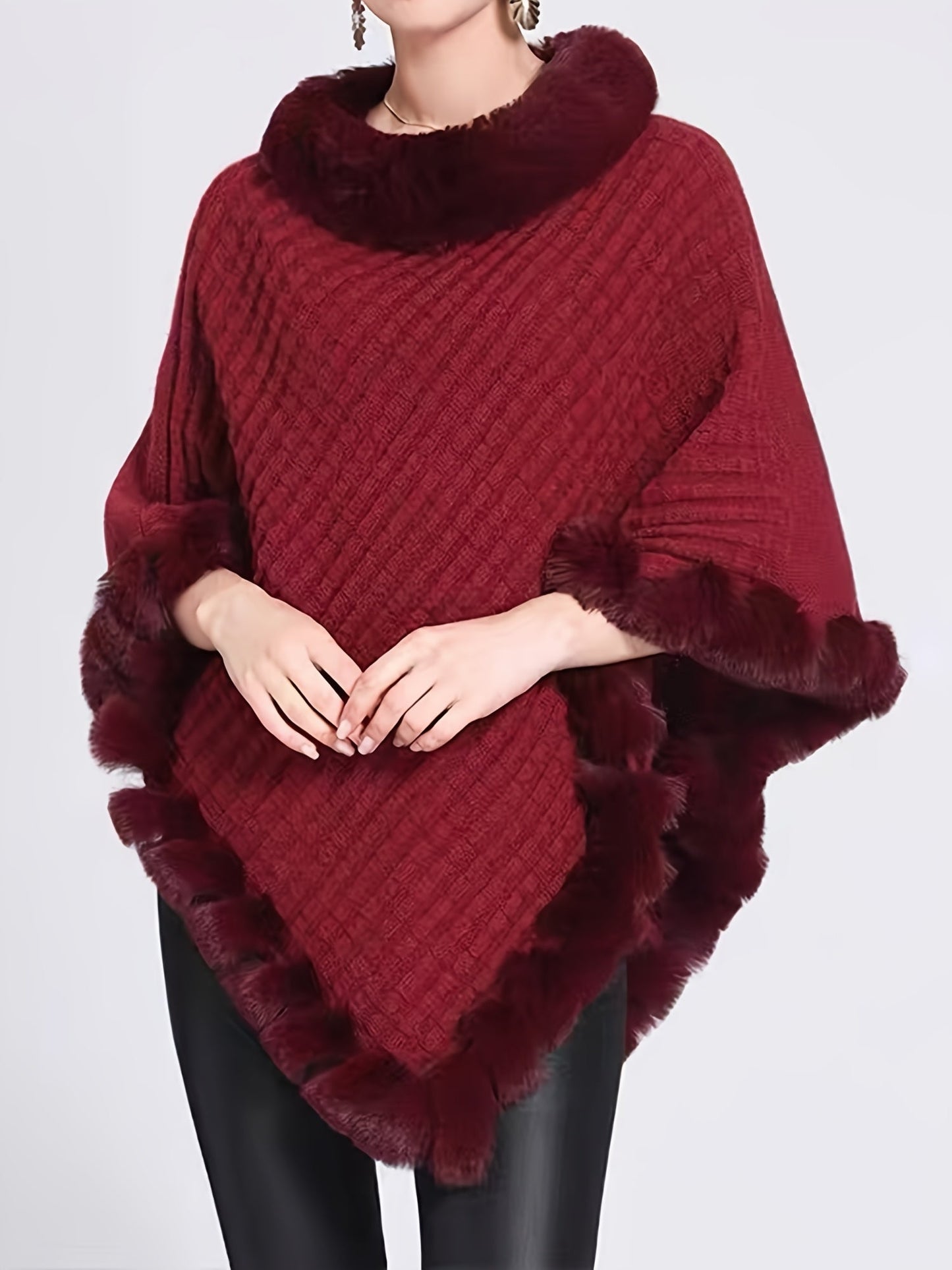 ModeGeist | Poncho mit Pelzdetails Acrylmix Elegante Struktur