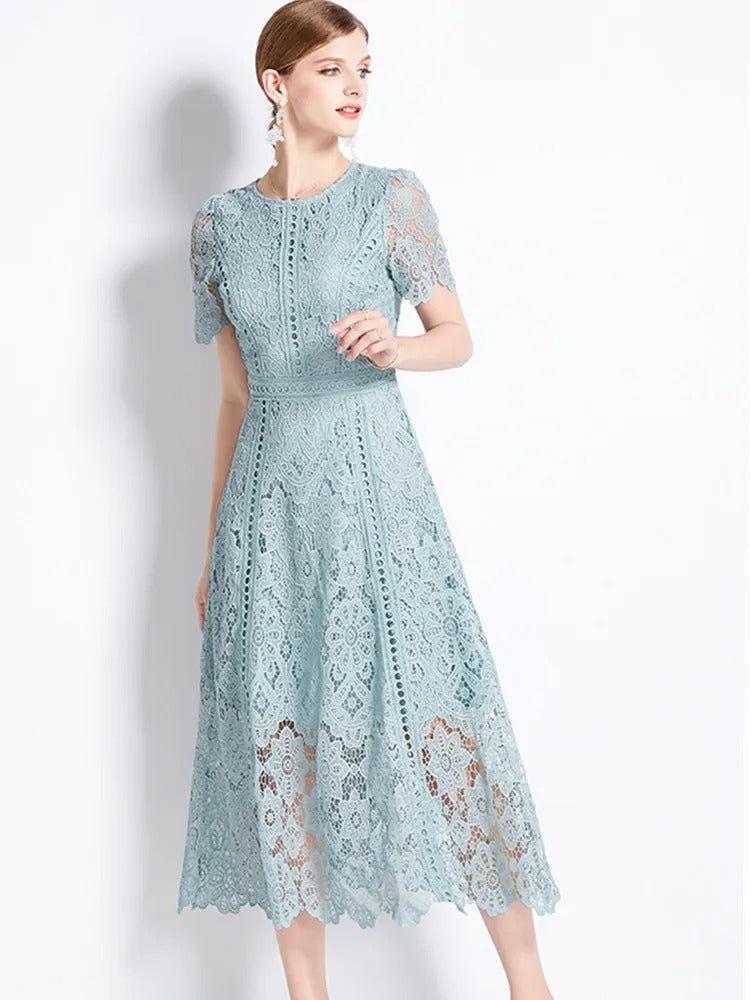 Edles Midikleid aus Spitze von Thaliora®