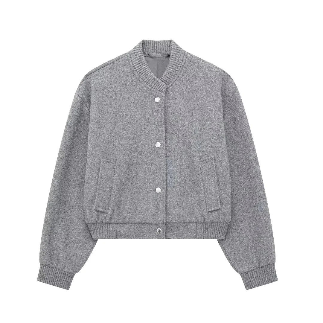 ModeGeist | Damen Cropped Bomberjacke mit Druckknöpfen