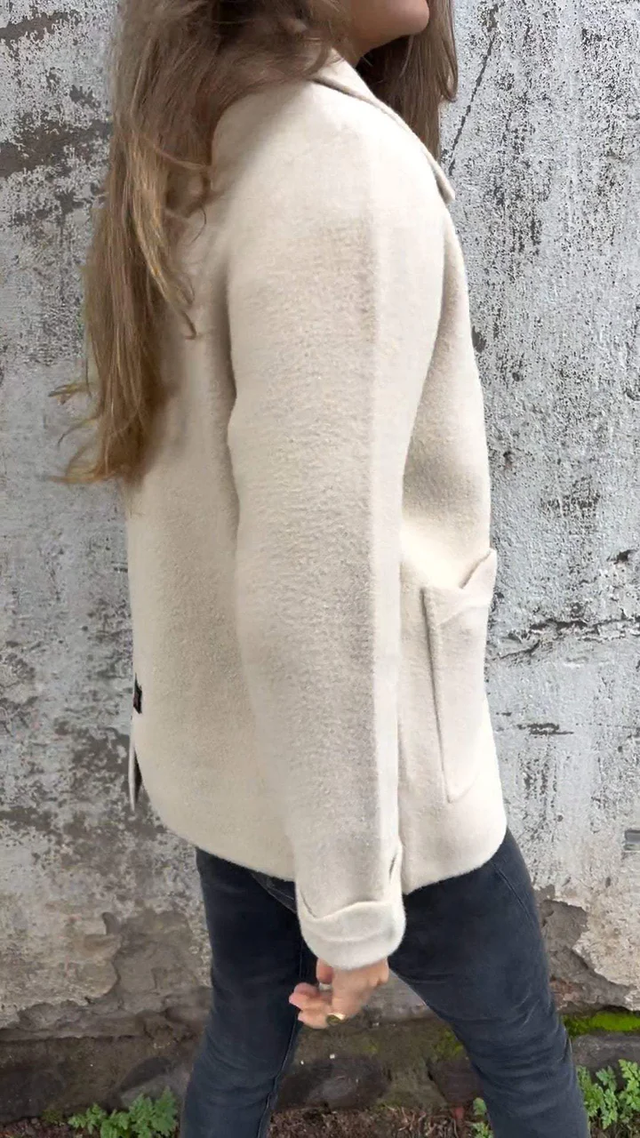 ModeGeist | Zip up Kurze Jacke Modern Minimalistische Oberbekleidung