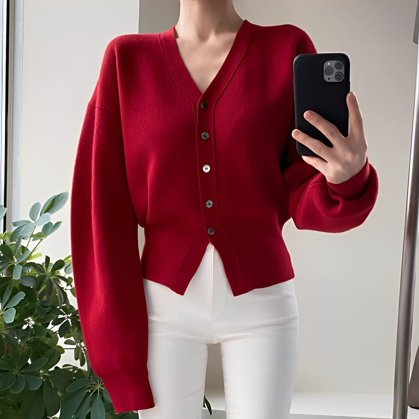 ModeGeist | Klassische, locker gestrickte Strickjacke für Frauen