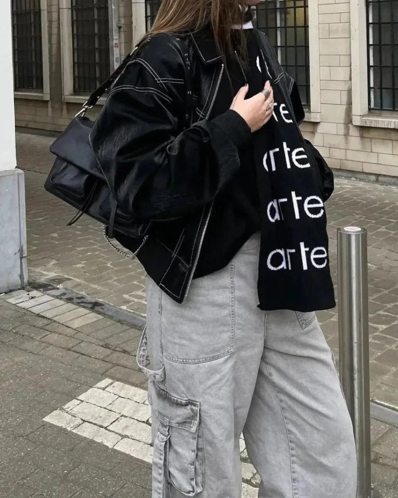 ModeGeist | Schicke Lederbomberjacke für Damen Khalil