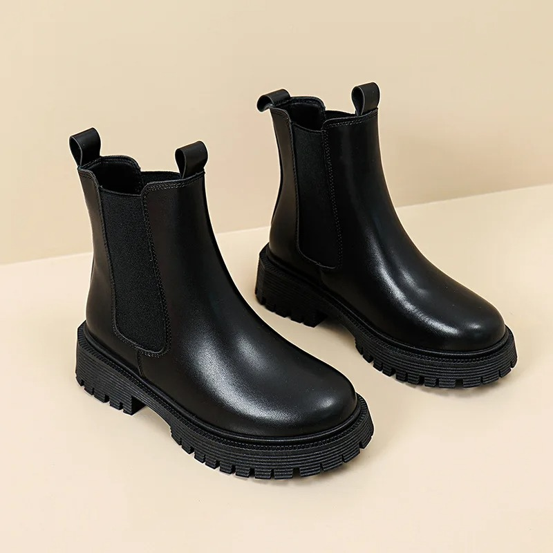 Hochwertige Damen-Chelsea-Stiefel aus Leder mit zwei Anziehschlaufen – Christa
