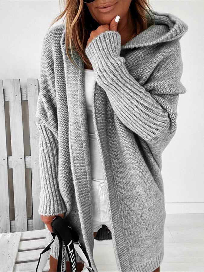 Damenmantel mit Kapuze von Oliv, Pullover-Style