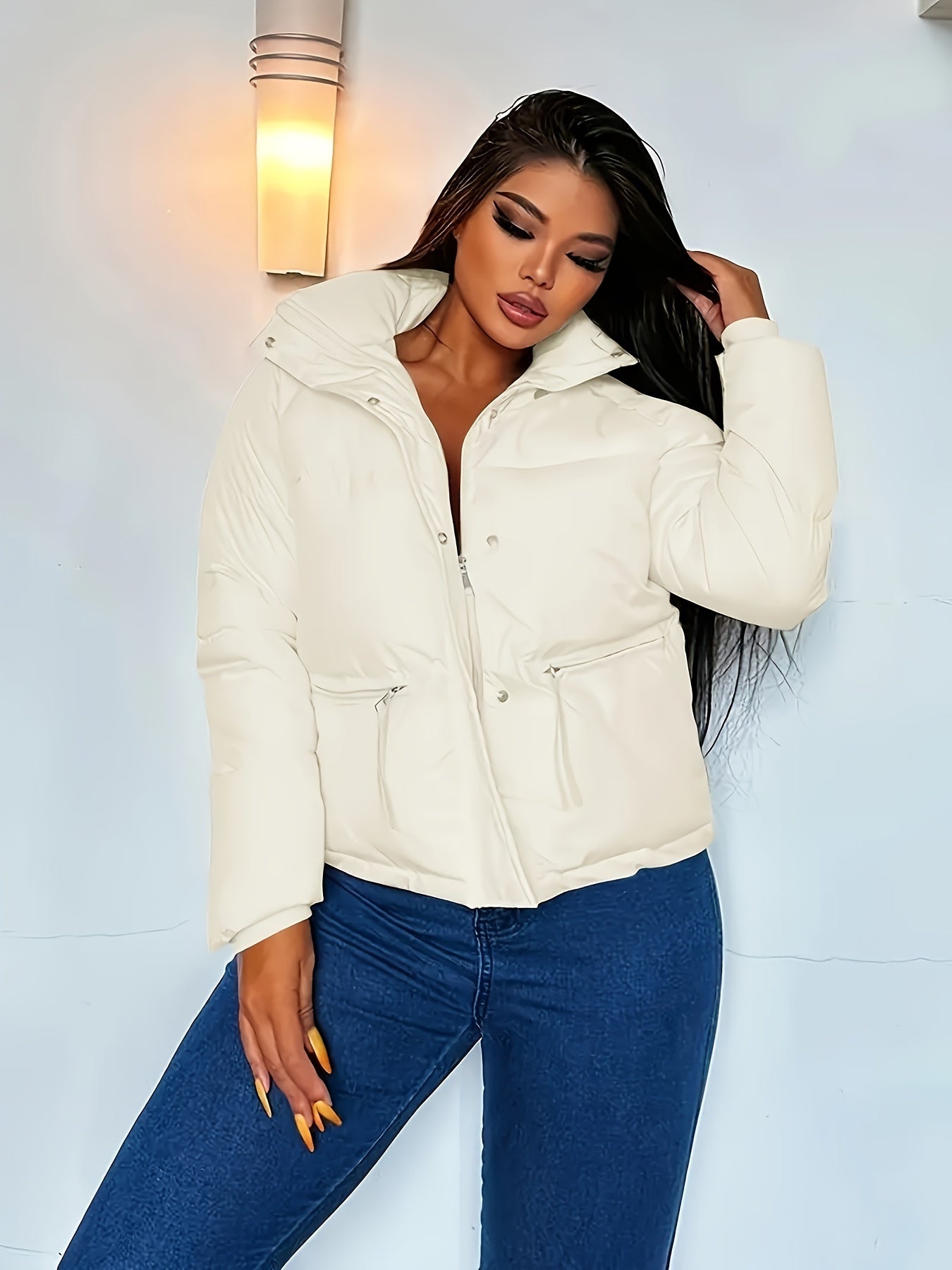 ModeGeist | Kurze Lässige Daunenjacke mit Reißverschluss für Damen Ideal für Herbst Winter