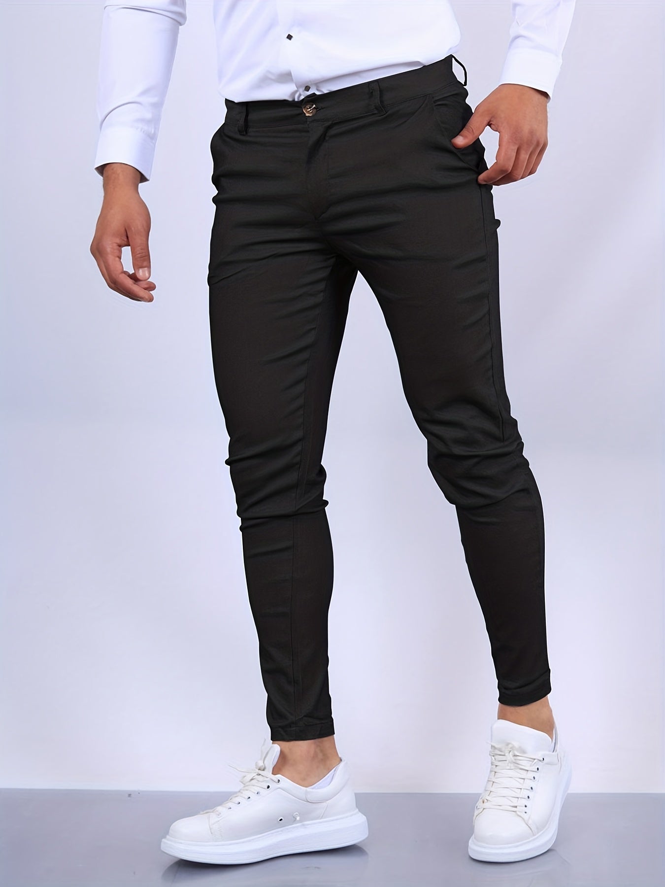 Schicke, moderne Herrenhose im Slim Fit
