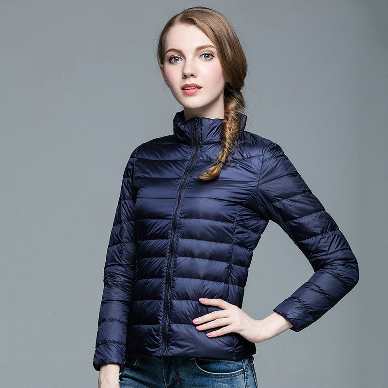 Leichte, warme Daunenjacke Hazel mit Reißverschluss