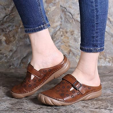 Agnes: Orthopädische Schuhe im Retro-Design