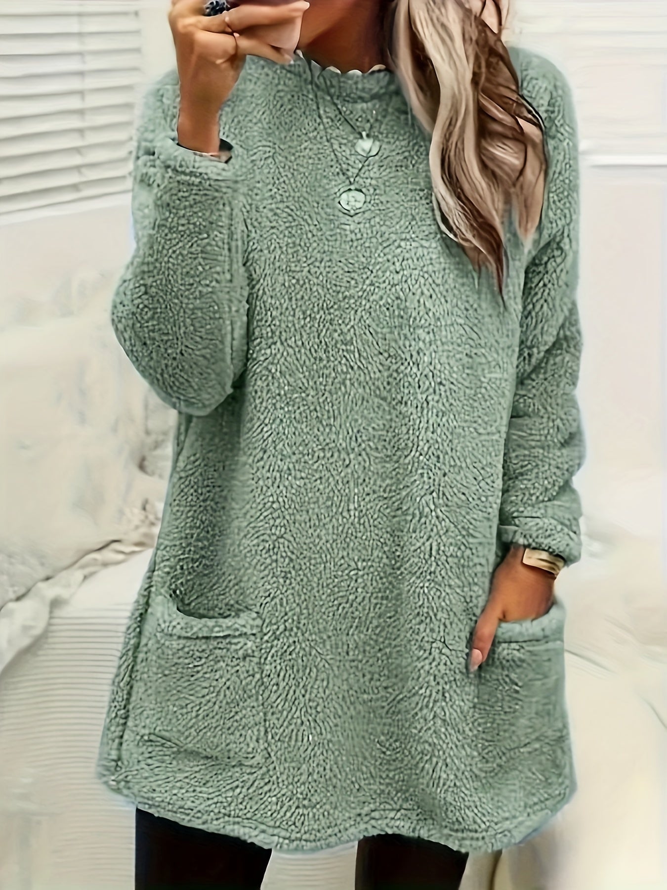 ModeGeist | Lang Teddy Tunika mit Taschen Polyester Warm und Stilvoll