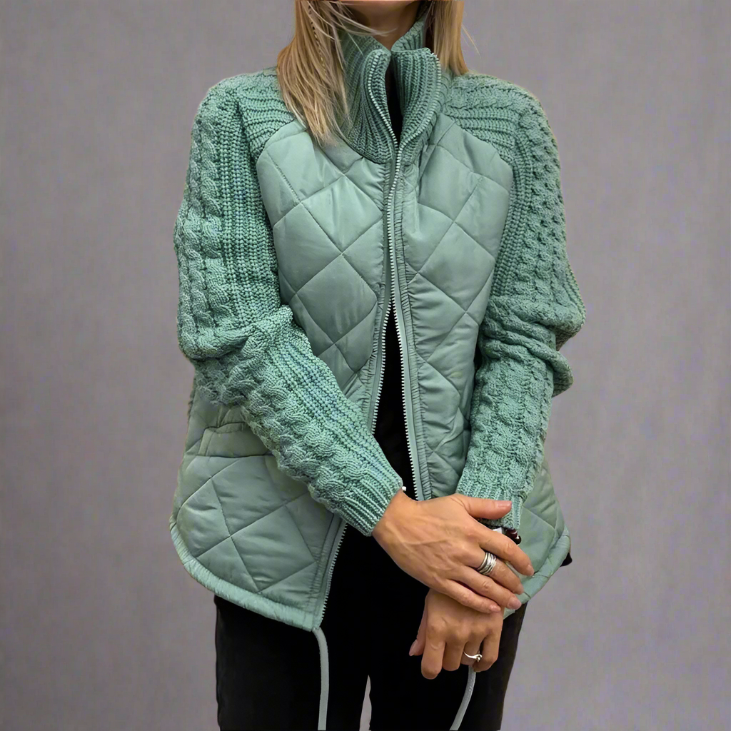 ModeGeist | Jacket mit Gestrickten Ärmeln für Den Herbst