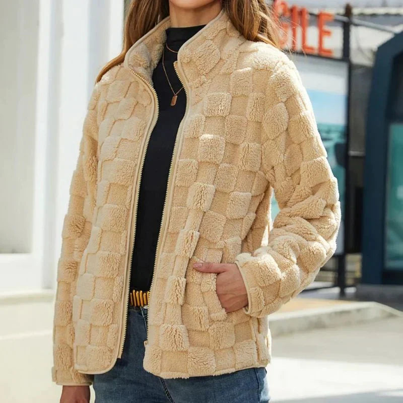 ModeGeist | Karierte Winterjacke für Damen