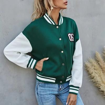ModeGeist | Trendige Stadtjacke für Damen