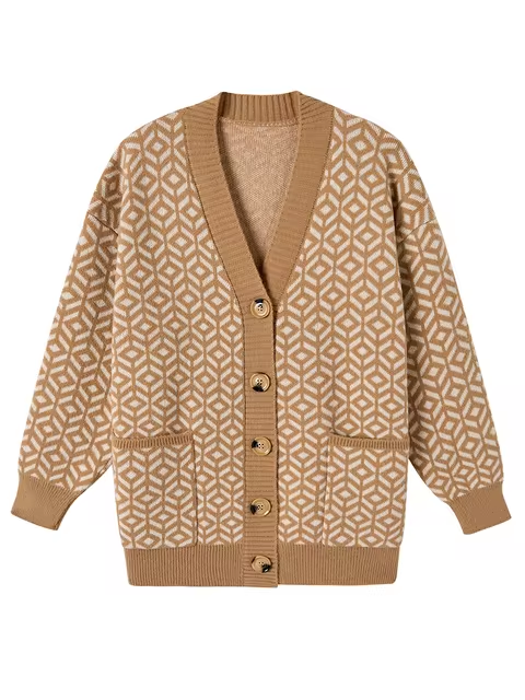 ModeGeist | Strickjacke mit geometrischem Muster und Knopfleiste