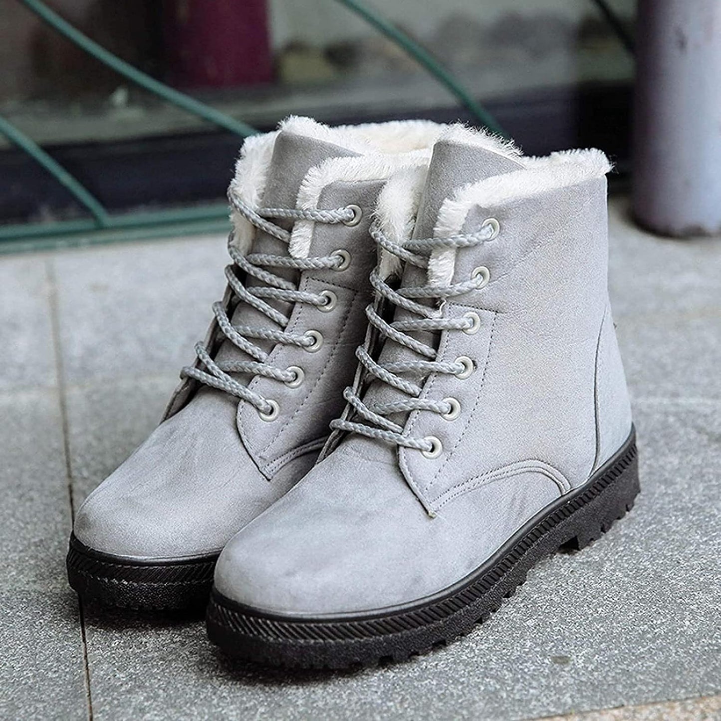 Gefütterte Winterstiefel für Damen