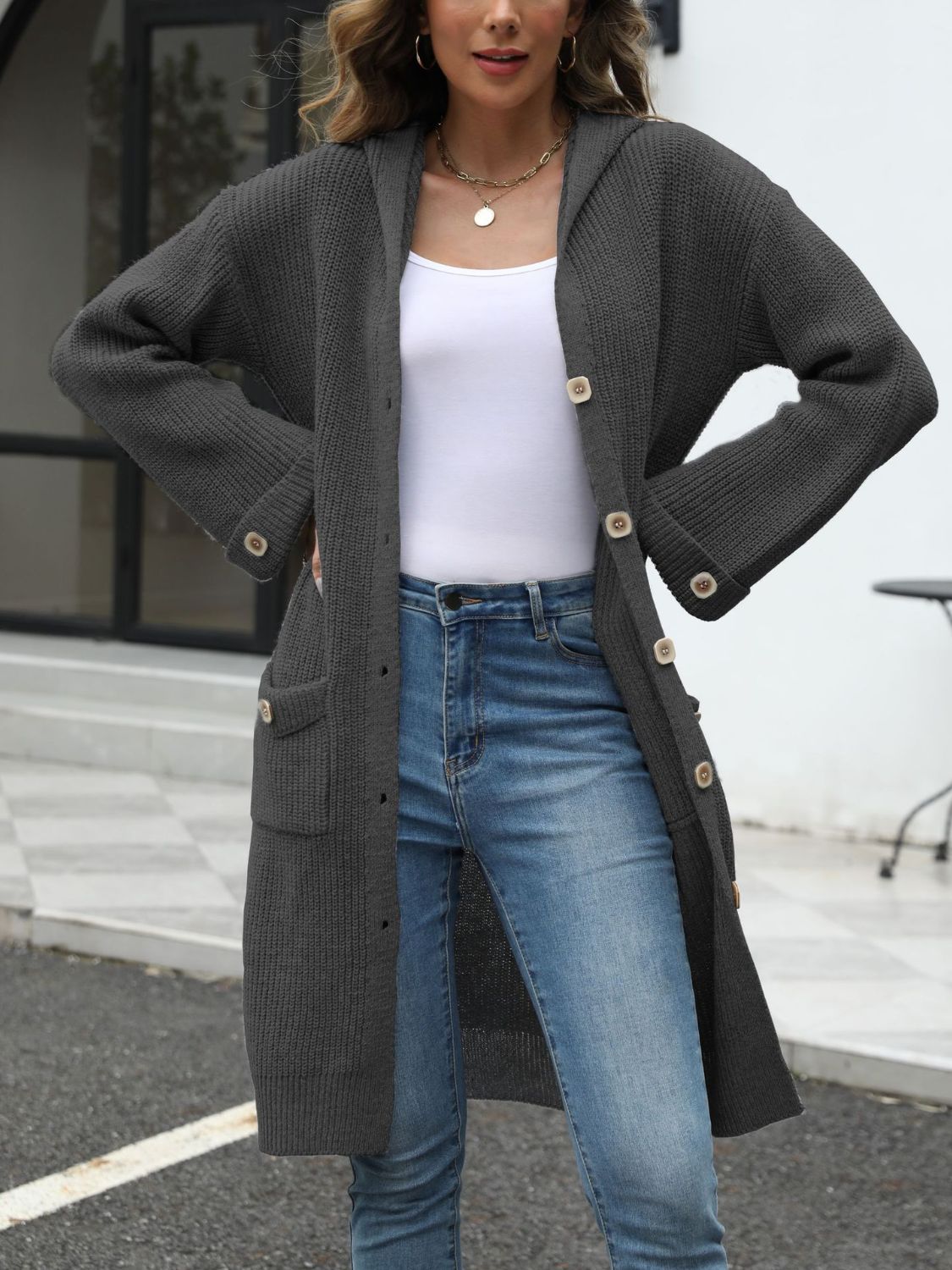 ModeGeist | Lange Strickjacke Knopfverschluss Zeitlos und Bequem
