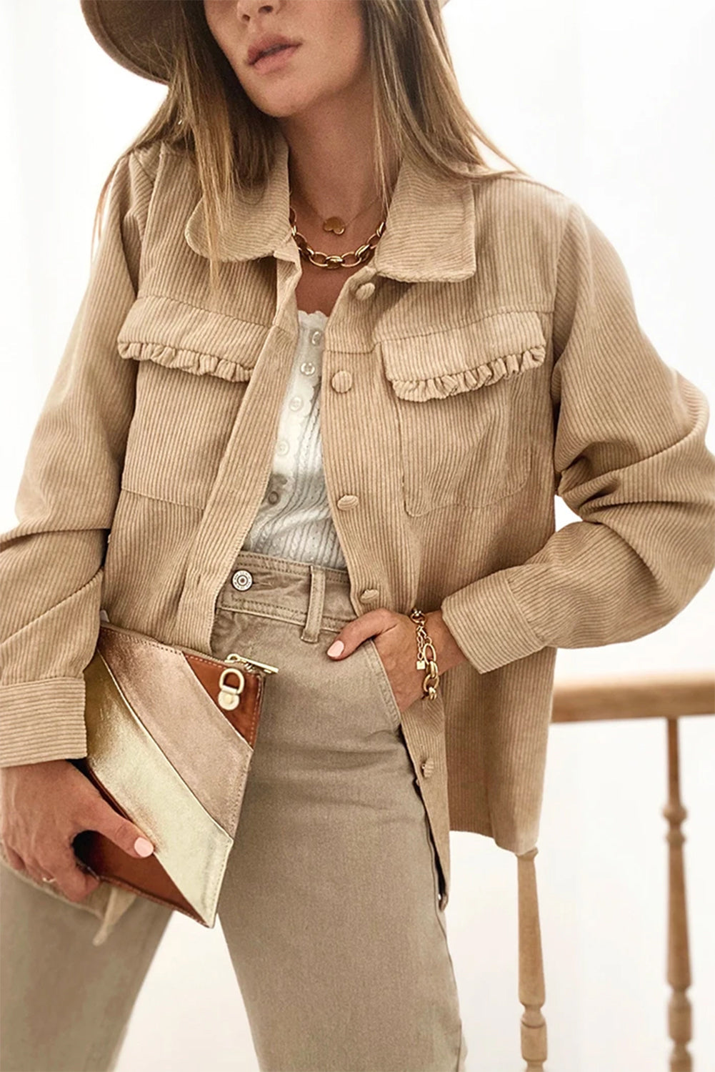ModeGeist | Cordurahemdjacke mit Rüschendetails Baumwollmischung Elegant und Modern
