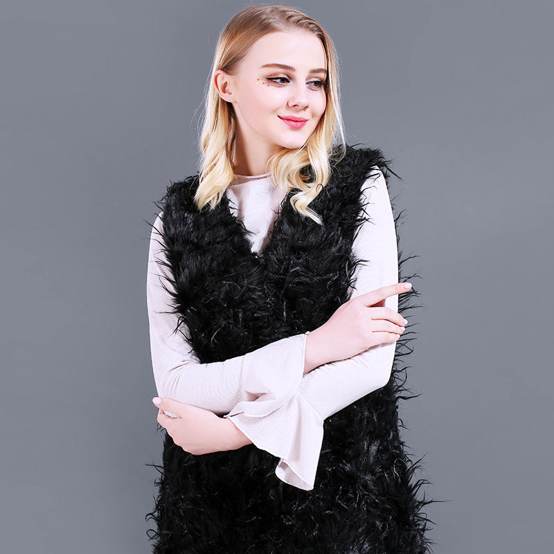 Damen Flauschige Kaftan-Weste aus Kunstpelz mit tiefem V-Ausschnitt und Seitentaschen ModeGeist