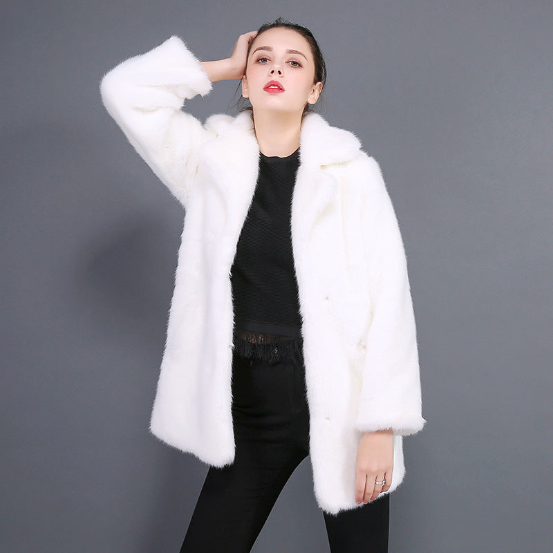 Damen Eleganter und kuscheliger Kunstpelzmantel ModeGeist