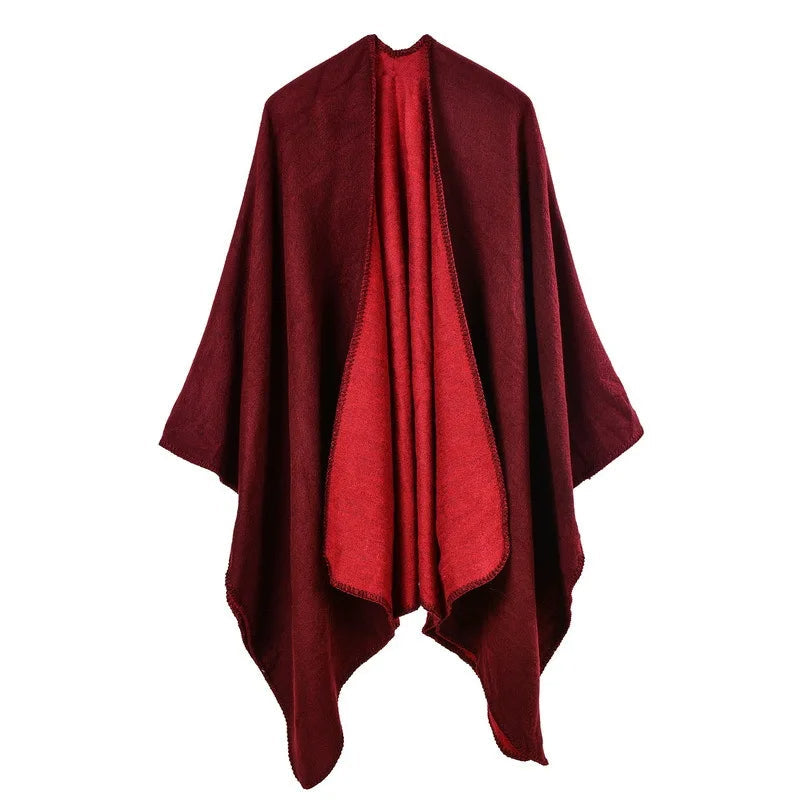 ModeGeist | Warmer Poncho mit Fließendem Schnitt