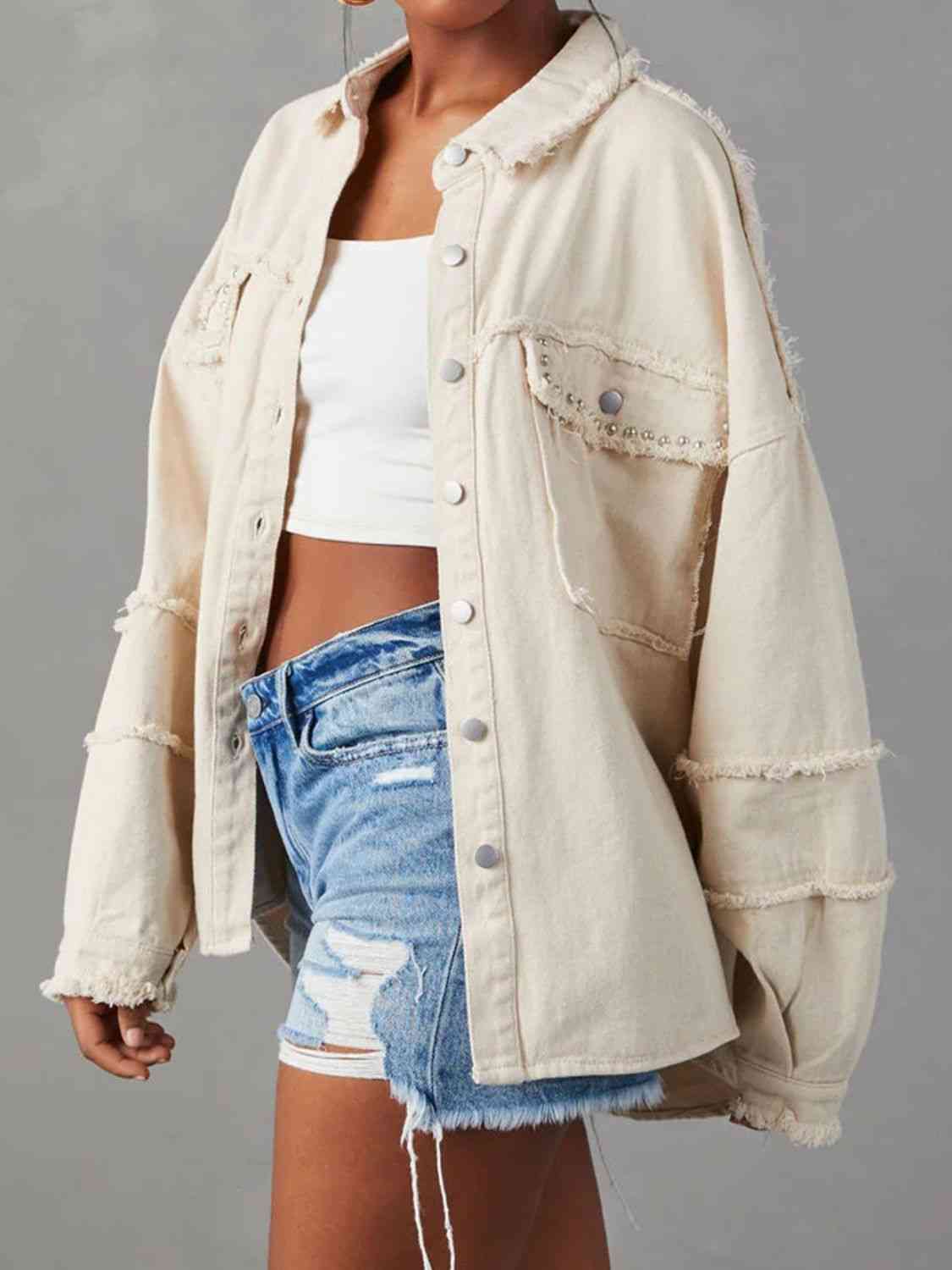 ModeGeist | Button Down Raw Hem Denim Jacke