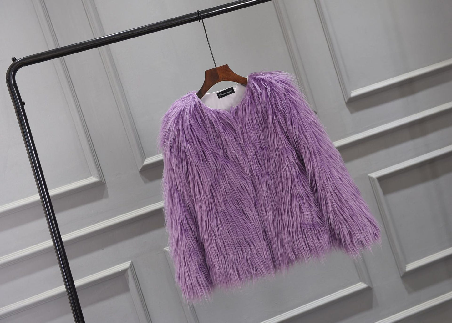 Damen Luxuriöser Kunstpelzjacke mit voluminösem Kragen ModeGeist