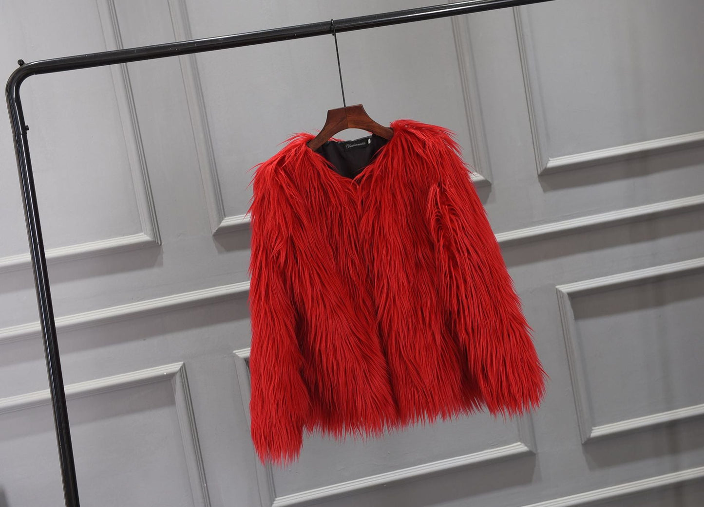 Damen Luxuriöser Kunstpelzjacke mit voluminösem Kragen ModeGeist