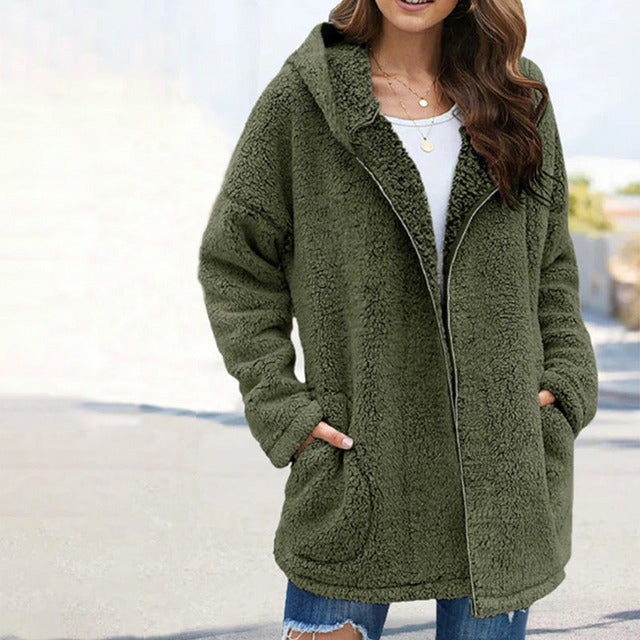 ModeGeist | Warmer Mantel mit Kuscheliger Kapuze