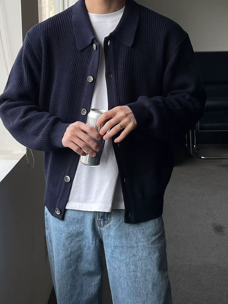 ModeGeist | Der Slim - Fit - Cardigan Im Streetwear - Look für Moderne Männer