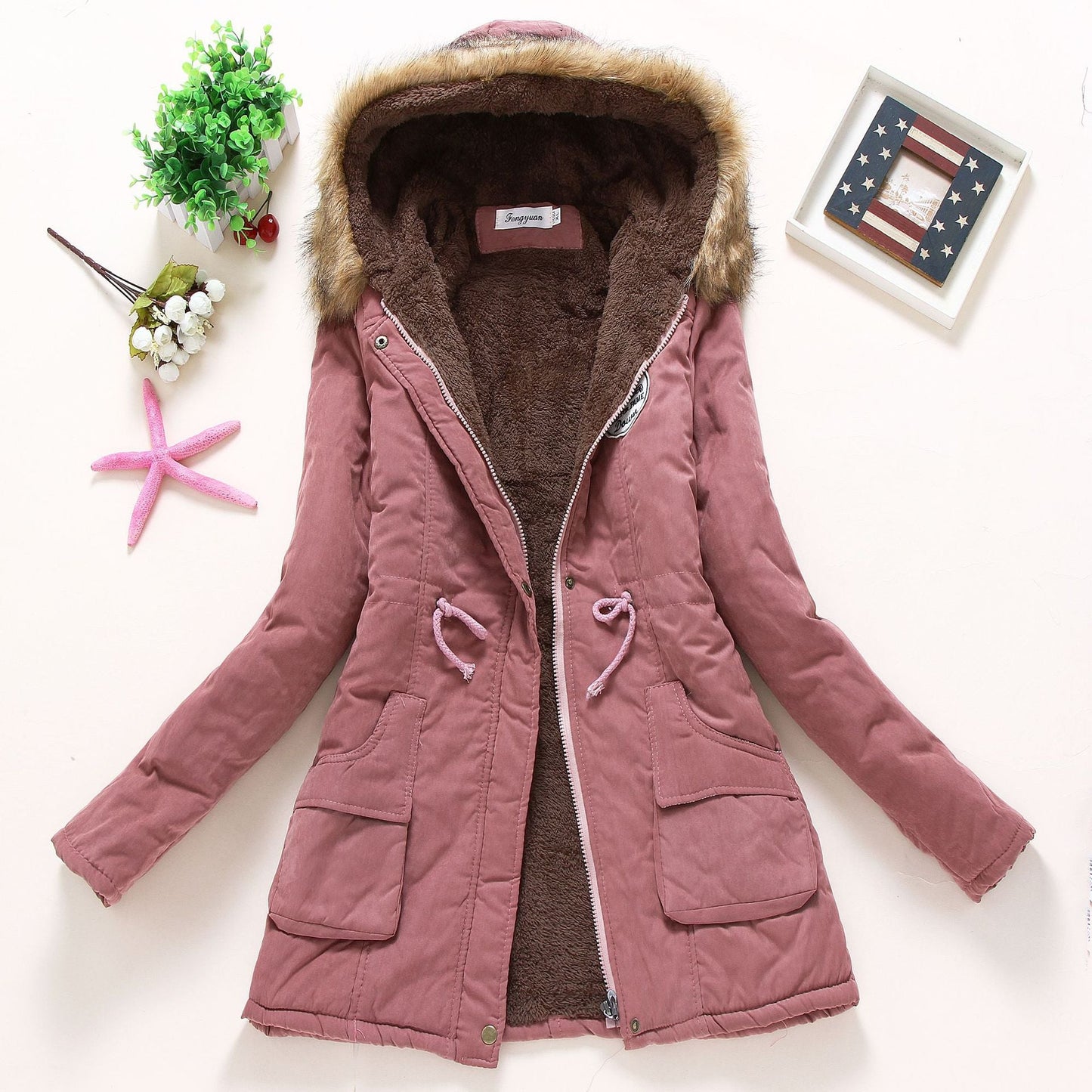 Damen gesteppte Winterjacke mit abnehmbarem Kunstfellkragen und praktischen aufgesetzten Taschen ModeGeist