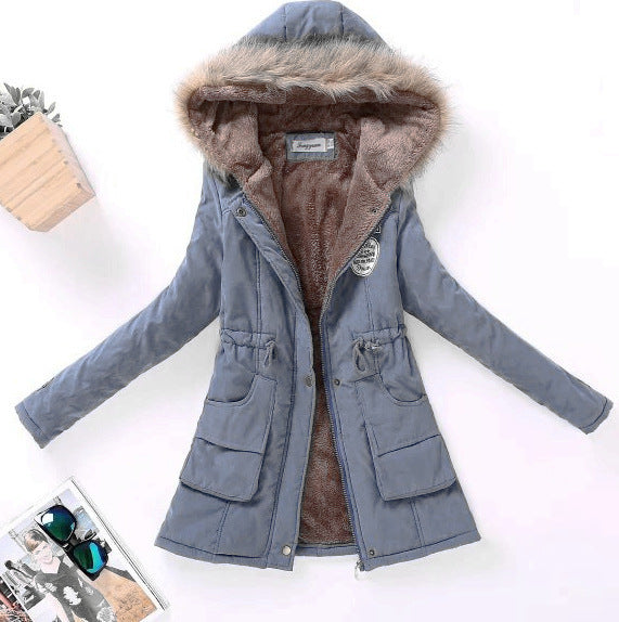 Damen gesteppte Winterjacke mit abnehmbarem Kunstfellkragen und praktischen aufgesetzten Taschen ModeGeist