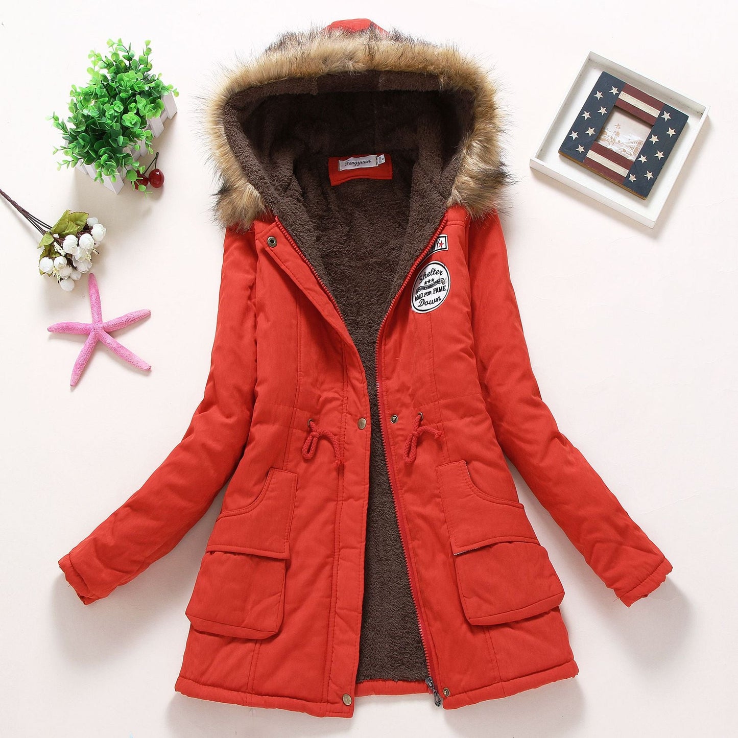Damen gesteppte Winterjacke mit abnehmbarem Kunstfellkragen und praktischen aufgesetzten Taschen ModeGeist