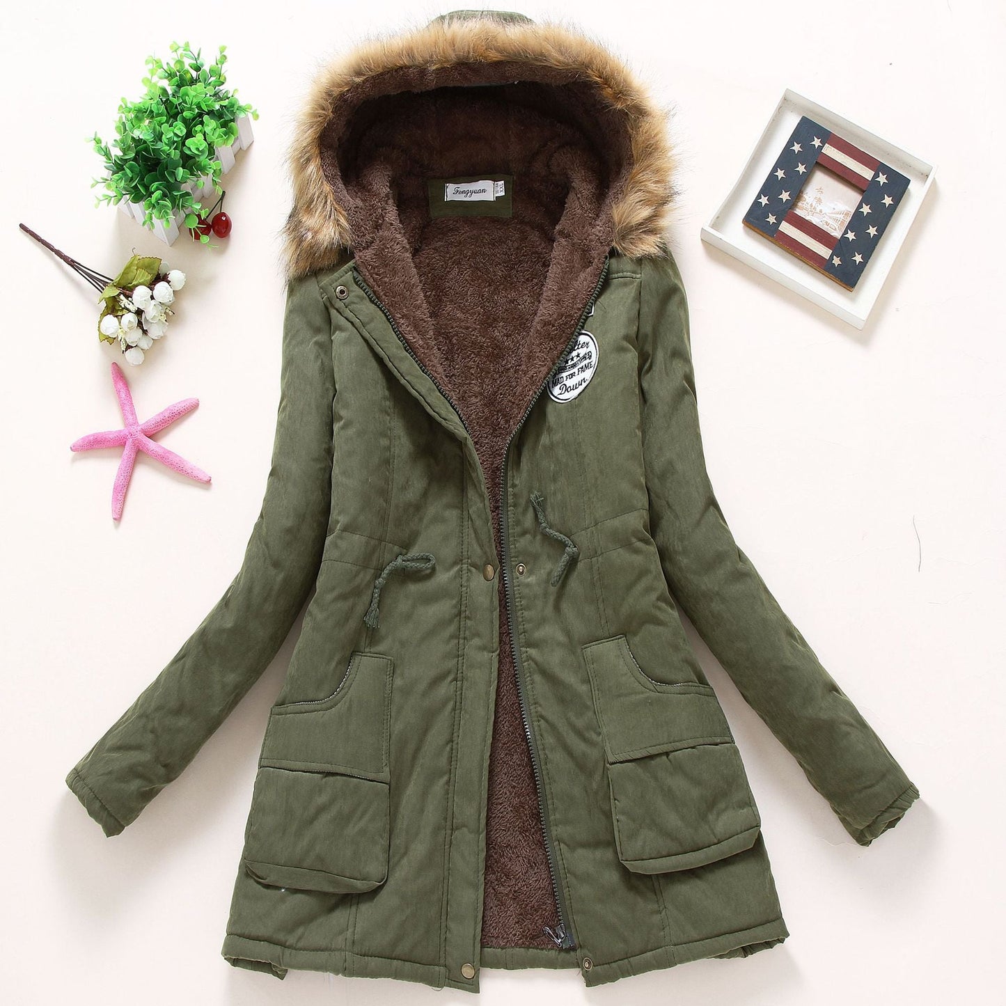 Damen gesteppte Winterjacke mit abnehmbarem Kunstfellkragen und praktischen aufgesetzten Taschen ModeGeist
